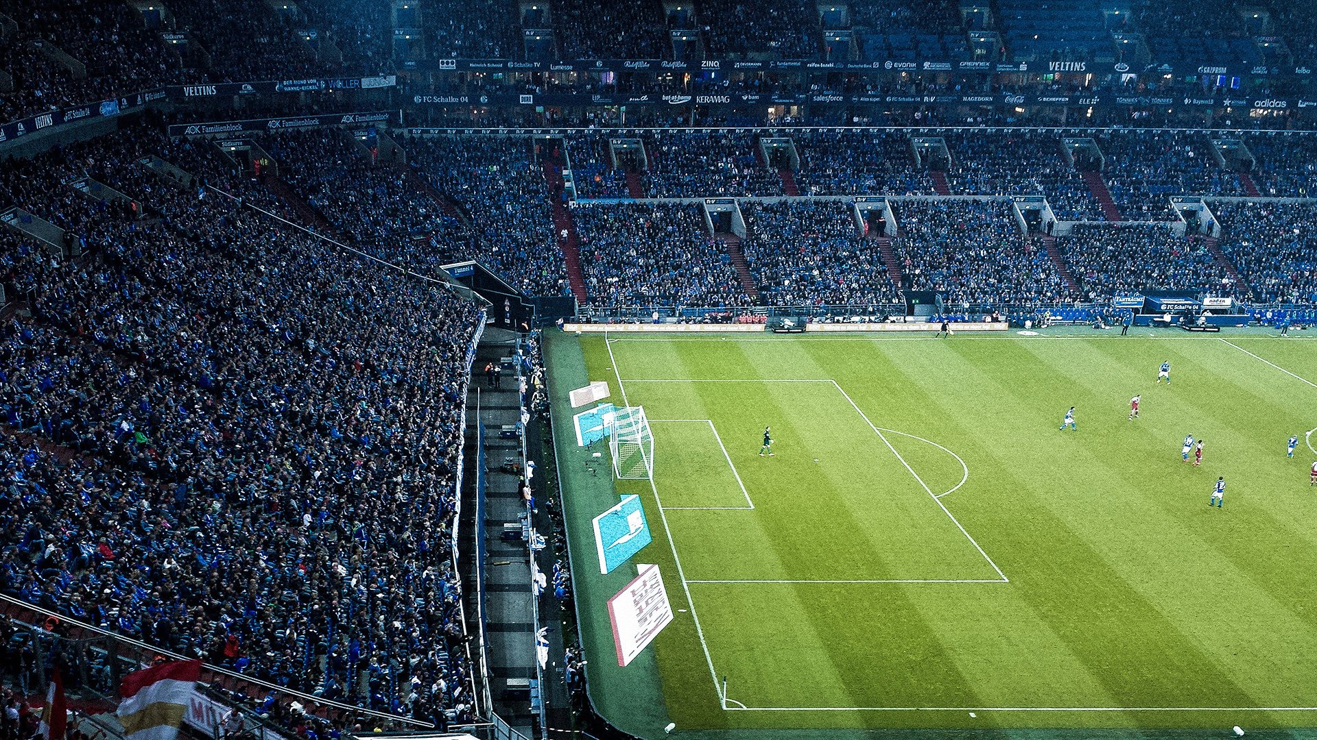 神级扑救：门将的关键瞬间救球队于危难，神级门将 知乎